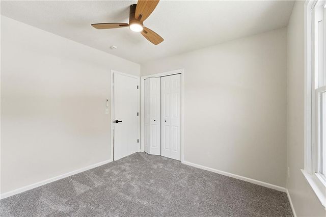 13309 Park Hills Drive, Grandview, MO 64030
