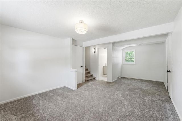 13309 Park Hills Drive, Grandview, MO 64030