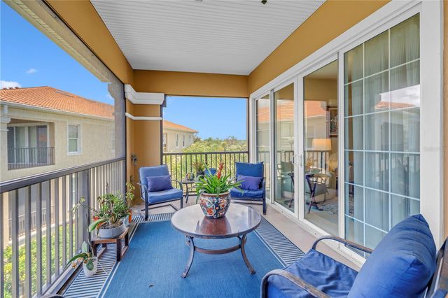 10 FRANKLIN COURT S 63D, St Petersburg, FL 33711