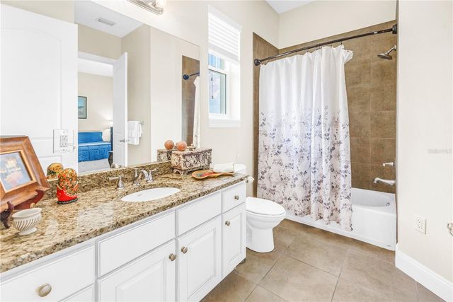 10 FRANKLIN COURT S 63D, St Petersburg, FL 33711