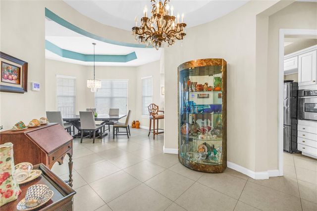 10 FRANKLIN COURT S 63D, St Petersburg, FL 33711