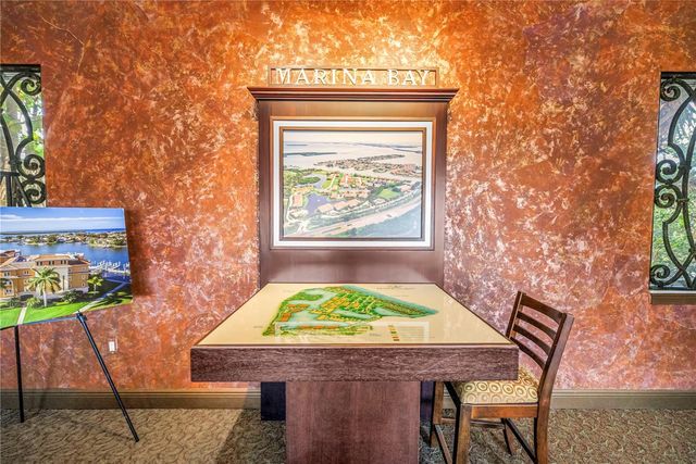 10 FRANKLIN COURT S 63D, St Petersburg, FL 33711