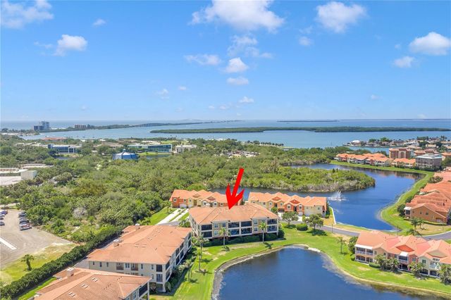 10 FRANKLIN COURT S 63D, St Petersburg, FL 33711