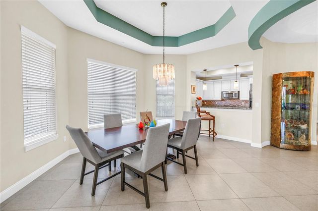 10 FRANKLIN COURT S 63D, St Petersburg, FL 33711