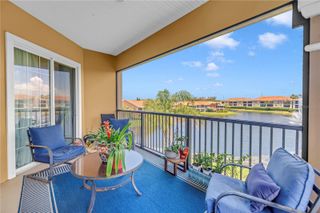 10 FRANKLIN COURT S 63D, St Petersburg, FL 33711