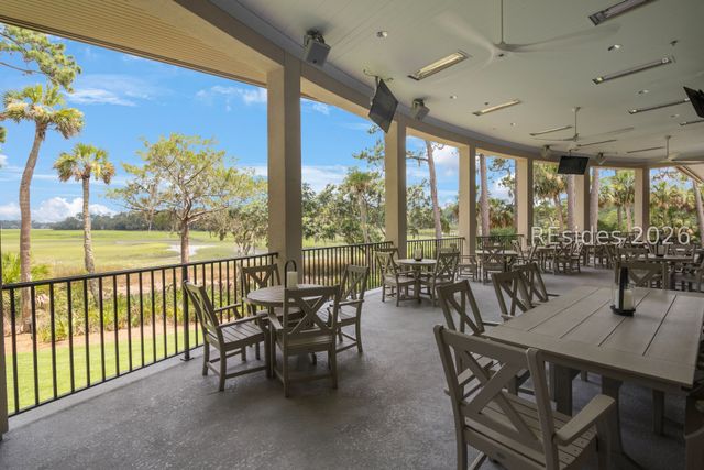 12 Palm Isle Ct, Hilton Head Island, SC 29926