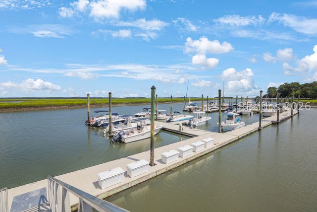 12 Palm Isle Ct, Hilton Head Island, SC 29926