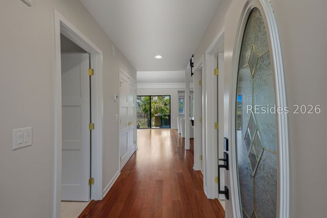 12 Palm Isle Ct, Hilton Head Island, SC 29926