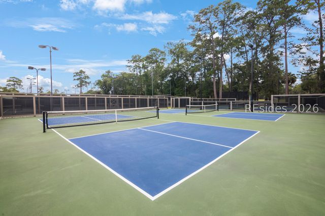 12 Palm Isle Ct, Hilton Head Island, SC 29926