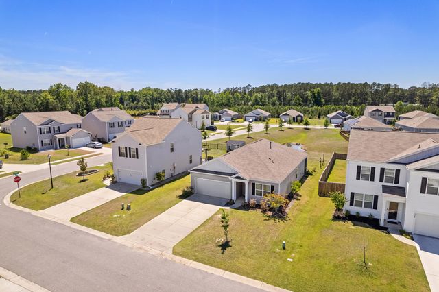 128 Akeley Lane, Summerville, SC 29483
