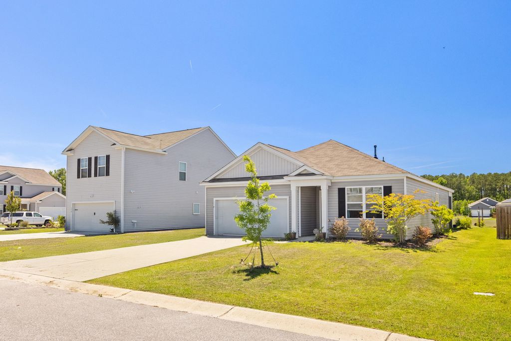 128 Akeley Lane, Summerville, SC 29483