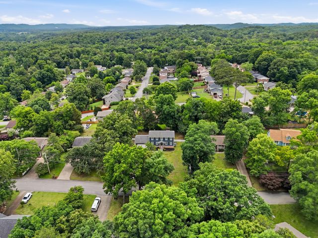 9408 Seasons Drive, Chattanooga, TN 37421