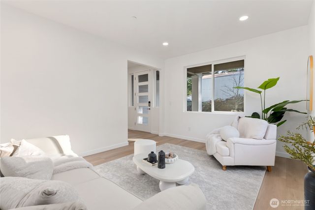 8307 184th Avenue E, Bonney Lake, WA 98391