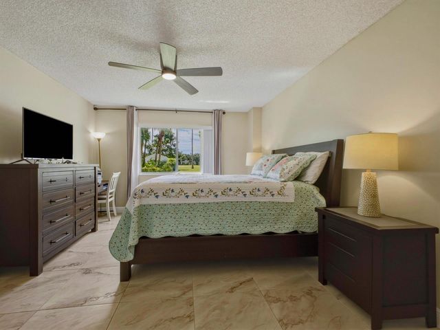 6698 N 10th Ave Avenue N 116, Lake Worth, FL 33467