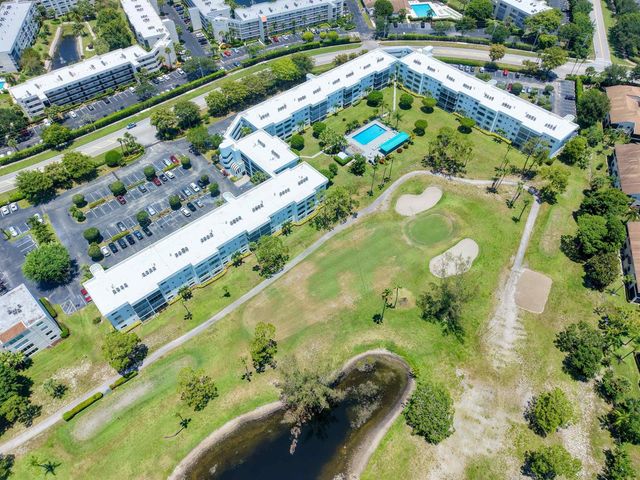6698 N 10th Ave Avenue N 116, Lake Worth, FL 33467