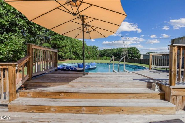 220 Leghorn Drive, Zebulon, NC 27597