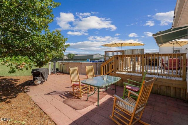 220 Leghorn Drive, Zebulon, NC 27597
