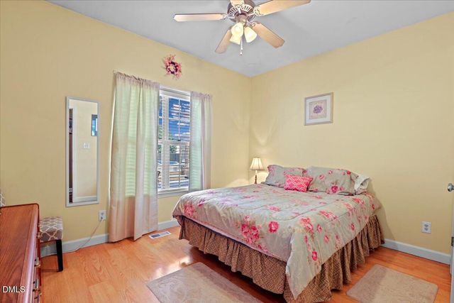 220 Leghorn Drive, Zebulon, NC 27597