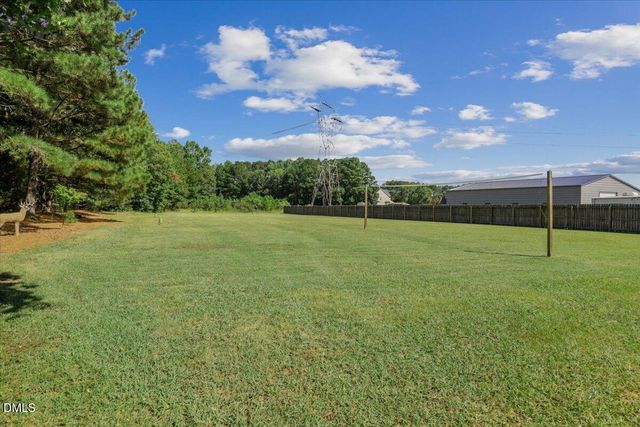 220 Leghorn Drive, Zebulon, NC 27597