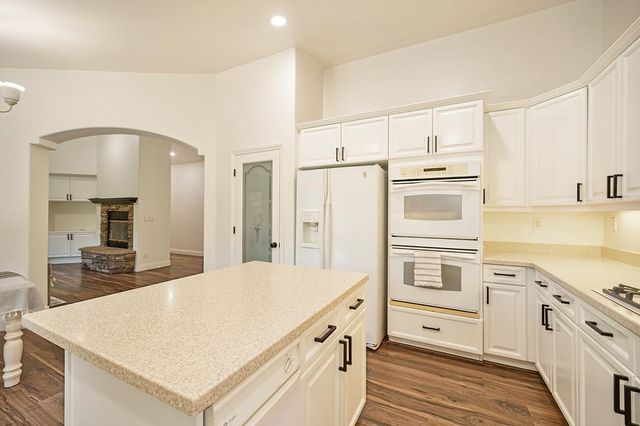 9090 Orchid Shade Dr, El Dorado Hills, CA 95762