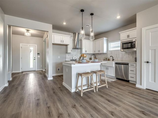 8104 NW NW 151st Circle, Edmond, OK 73013