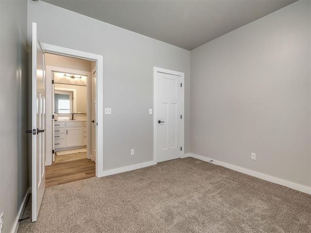 8104 NW NW 151st Circle, Edmond, OK 73013