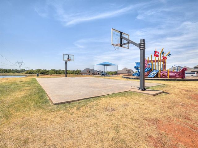 8104 NW NW 151st Circle, Edmond, OK 73013