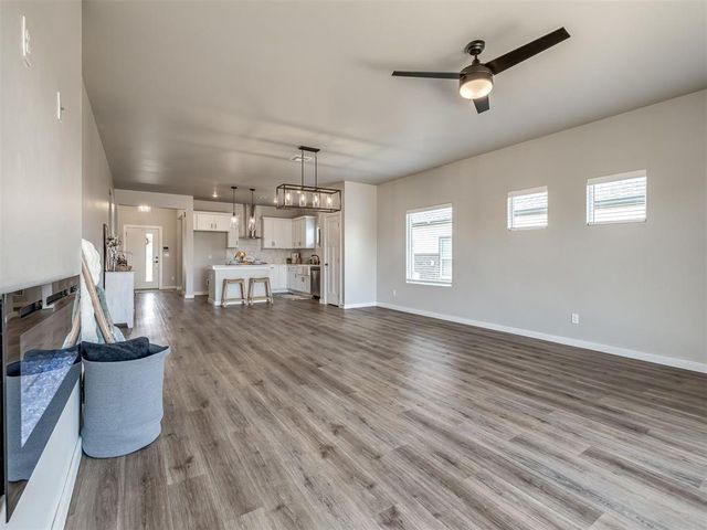 8104 NW NW 151st Circle, Edmond, OK 73013