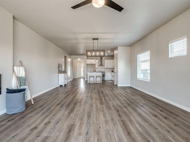 8104 NW NW 151st Circle, Edmond, OK 73013