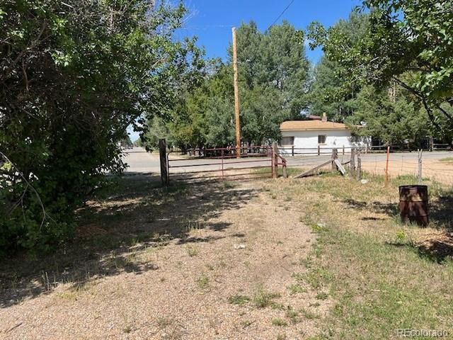 518 Trinchera St, San Luis, CO 81152