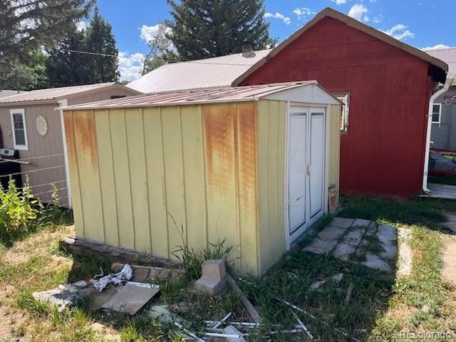 518 Trinchera St, San Luis, CO 81152