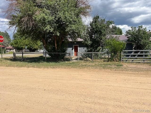 518 Trinchera St, San Luis, CO 81152