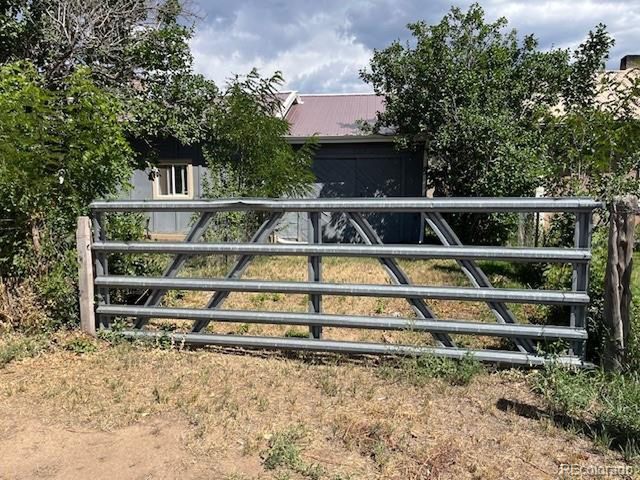 518 Trinchera St, San Luis, CO 81152