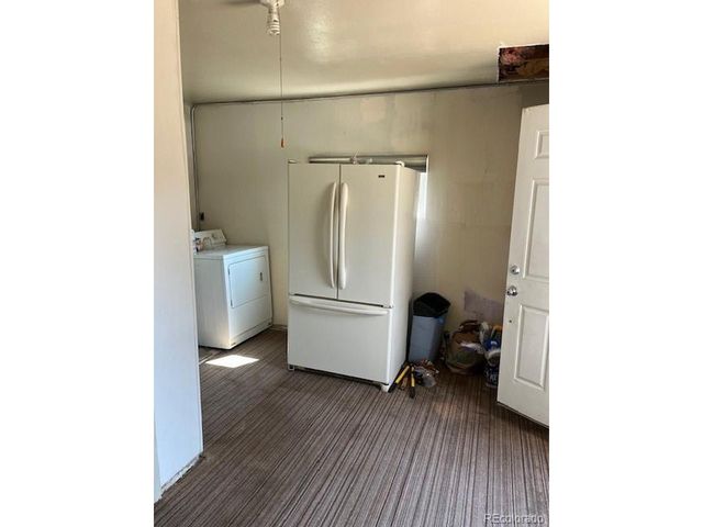 518 Trinchera St, San Luis, CO 81152