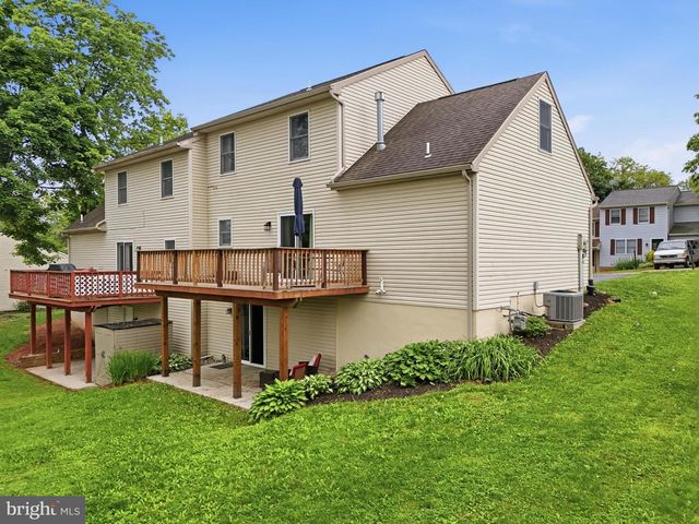 115 POPLAR ST, Manchester, PA 17345
