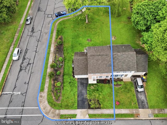 115 POPLAR ST, Manchester, PA 17345