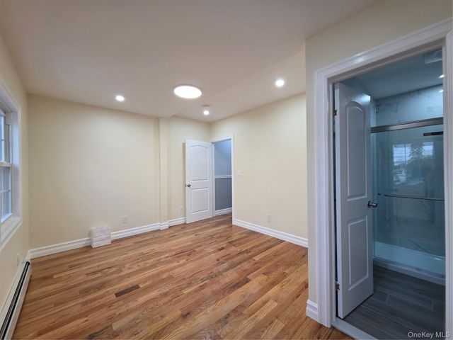 91-12 Park Lane S 1, Woodhaven, NY 11421
