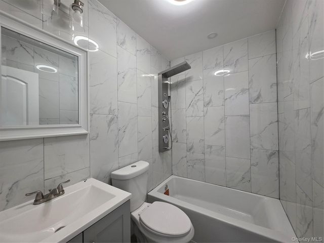 91-12 Park Lane S 1, Woodhaven, NY 11421