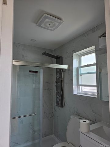 91-12 Park Lane S 1, Woodhaven, NY 11421