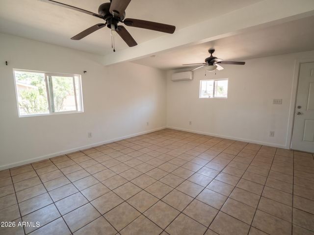 742 W BROADWAY Road, Phoenix, AZ 85041
