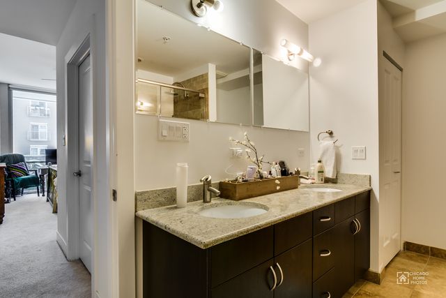 525 KEDZIE Avenue 503, Evanston, IL 60202