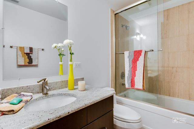 525 KEDZIE Avenue 503, Evanston, IL 60202