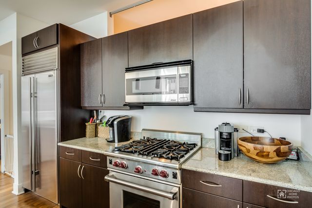 525 KEDZIE Avenue 503, Evanston, IL 60202