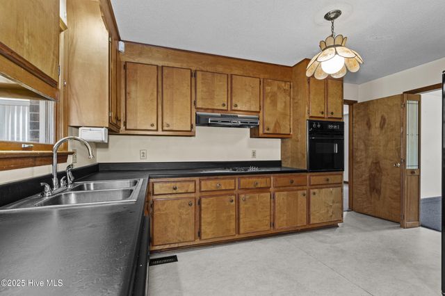 95 Quail Run, Elizabeth City, NC 27909