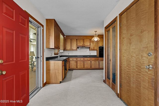 95 Quail Run, Elizabeth City, NC 27909