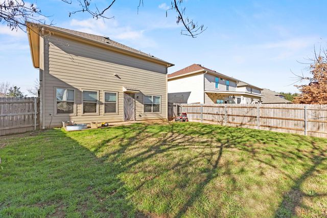 368 Housefinch LOOP, Leander, TX 78641