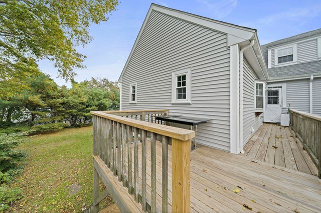 6 Ropewalk Ct 7, Plymouth, MA 02360