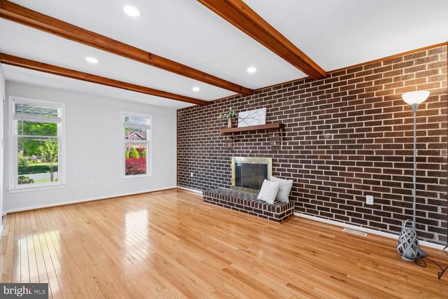14312 PERRYWOOD DR, Burtonsville, MD 20866