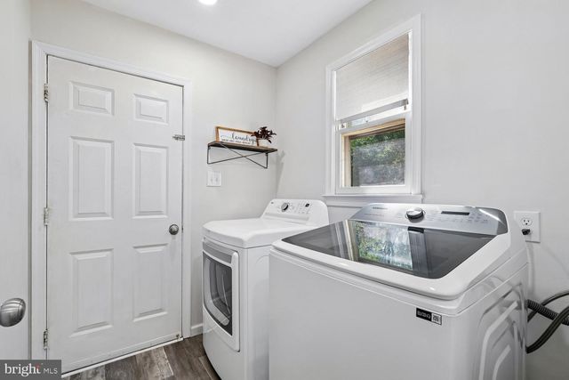 14312 PERRYWOOD DR, Burtonsville, MD 20866