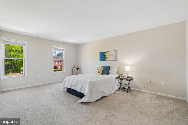14312 PERRYWOOD DR, Burtonsville, MD 20866